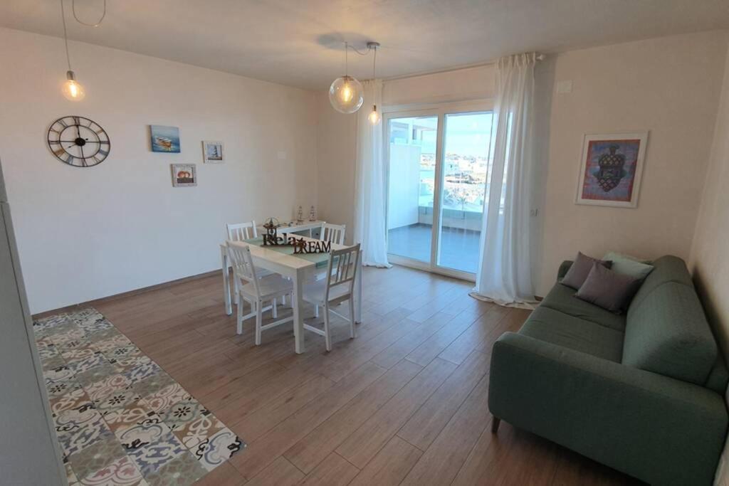 Il Mare In Casa - Appartamento Al Mare In Puglia Monopoli Kültér fotó